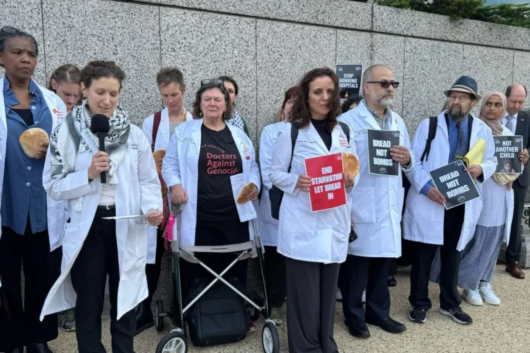 DAG Doctors Agains Genocide di Capitol Hill