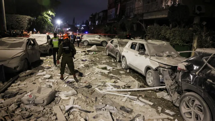 serang iran ke telaviv dan haifa